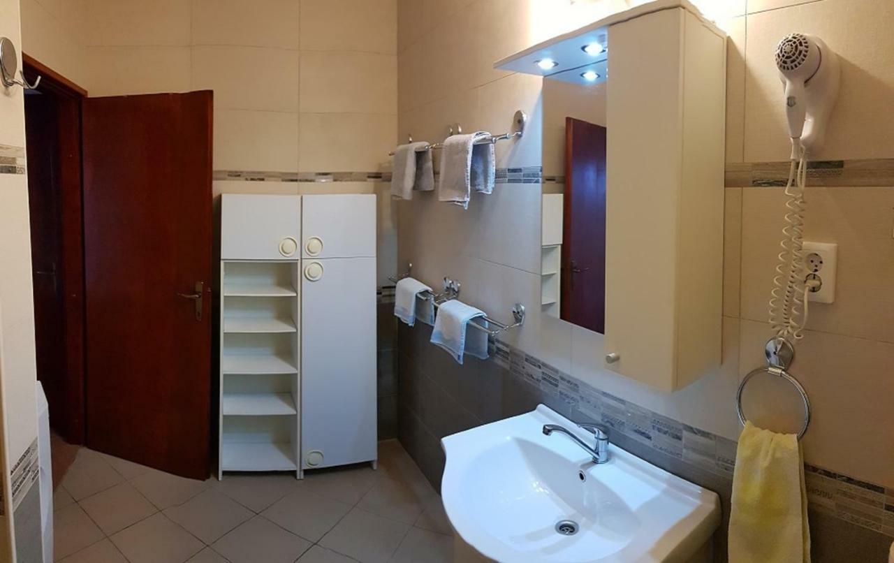 Apartment Lise Dubrovnik Exteriör bild